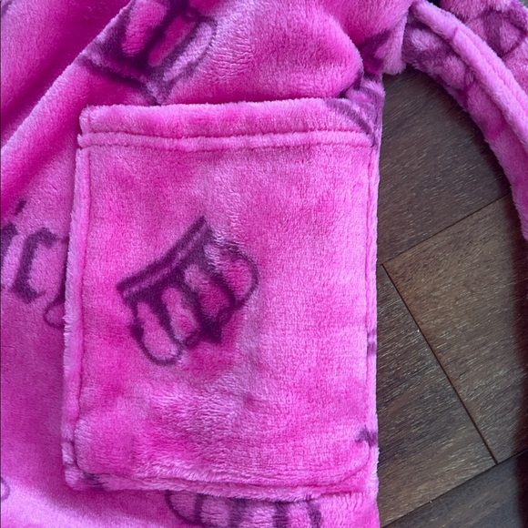 Juicy Couture Pink Robe - NWT - Picture 7 of 8